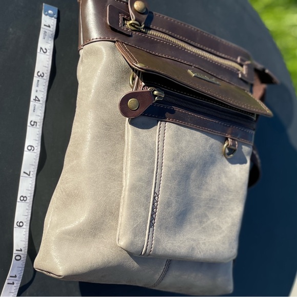 Leather Chala crossbody purse - Picture 4 of 7